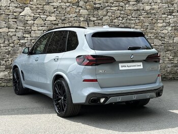 Used BMW X5 2025 for sale - 76981770: Photo