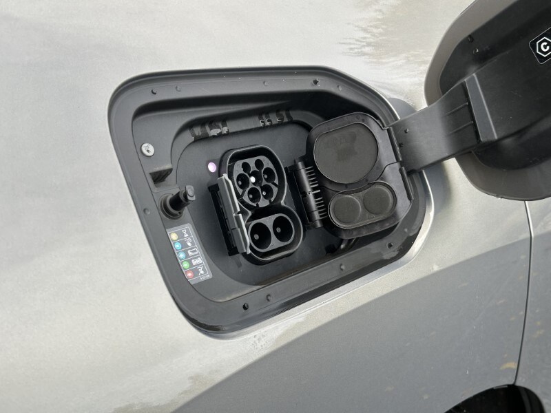 Used BMW iX 2023 for sale - 76981364: Photo 54