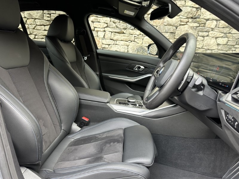 Used BMW 3 Series 2024 for sale - 77044710: Photo 11