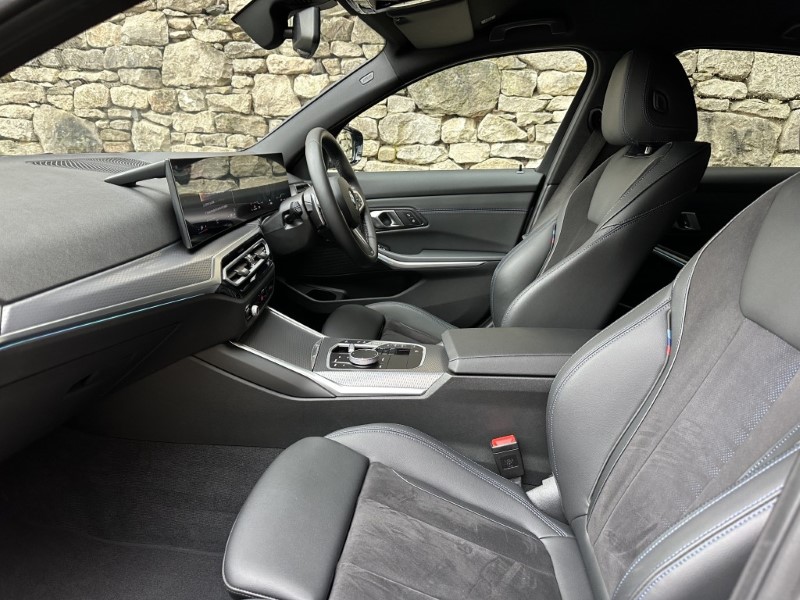 Used BMW 3 Series 2024 for sale - 77044710: Photo 30