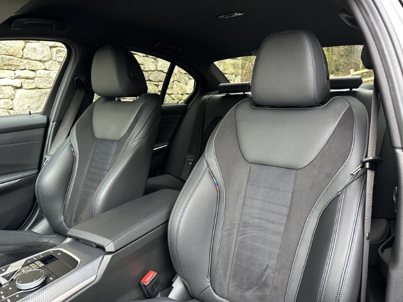 Used BMW 3 Series 2024 for sale - 77044710: Photo 32