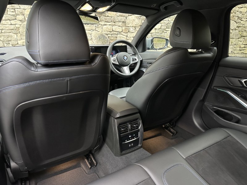 Used BMW 3 Series 2024 for sale - 77044710: Photo 46