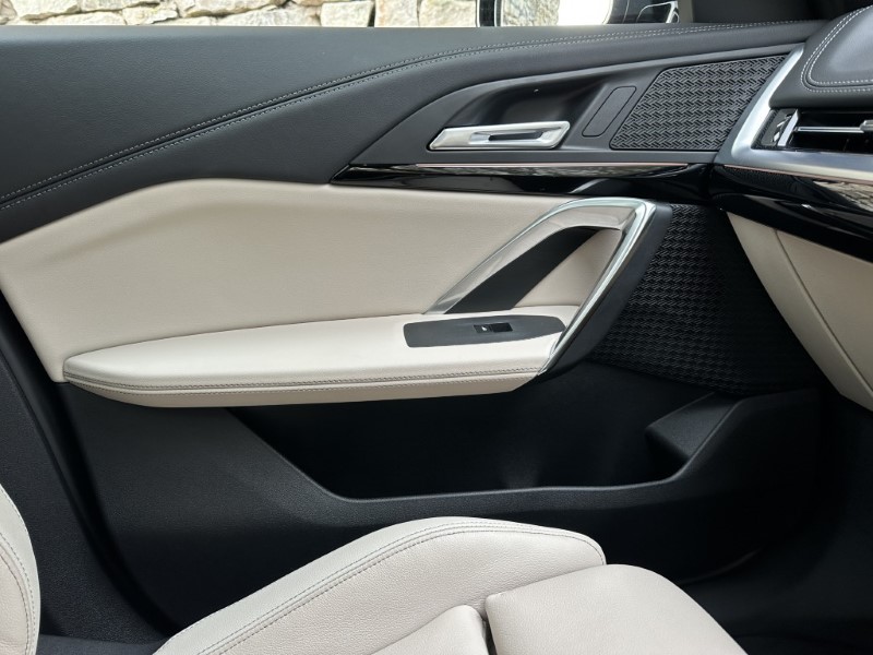 Used BMW iX1 2023 for sale - 77607069: Photo 32