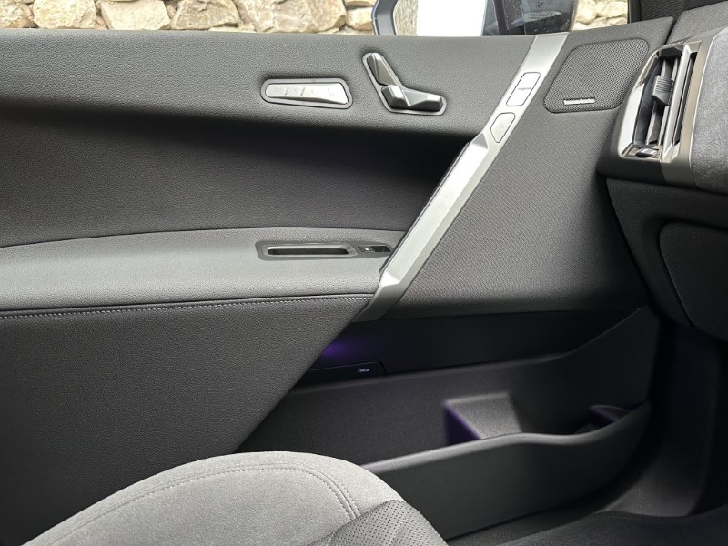 Used BMW iX 2025 for sale - 77934573: Photo 31