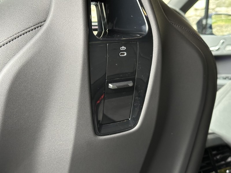 Used BMW iX 2025 for sale - 77934573: Photo 43