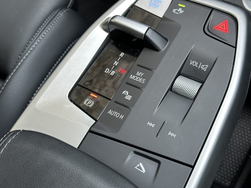 Used BMW iX1 2025 for sale - 77592358: Photo 21