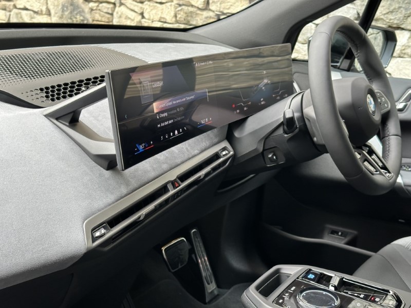 Used BMW iX 2025 for sale - 77135810: Photo 31