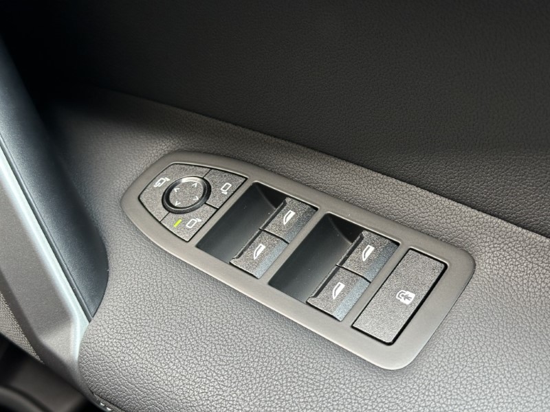 Used BMW iX 2025 for sale - 77135810: Photo 64