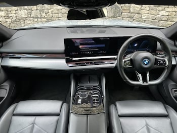 Used BMW i5 2024 for sale - 78552303: Photo