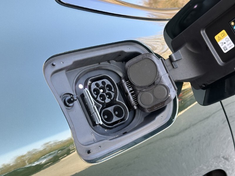 Used BMW i4 2022 for sale - 77903495: Photo 59