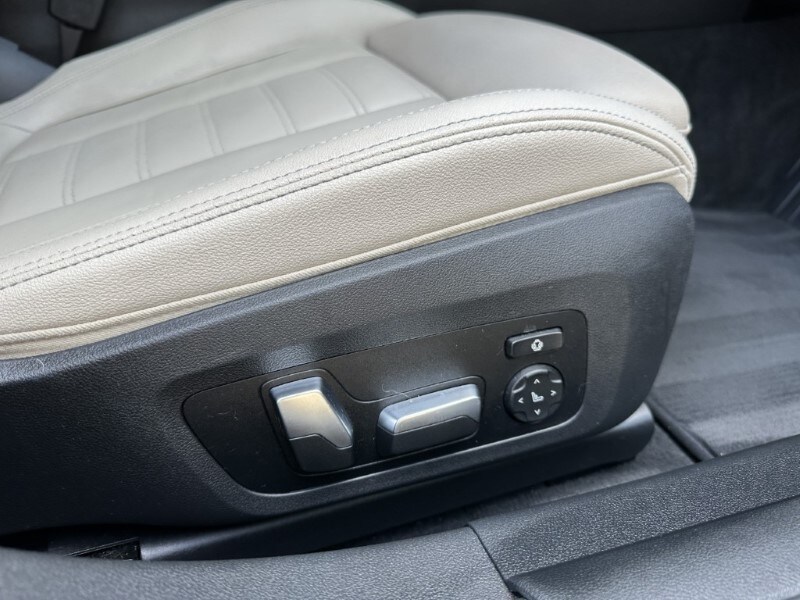 Used BMW i4 2022 for sale - 77903495: Photo 66