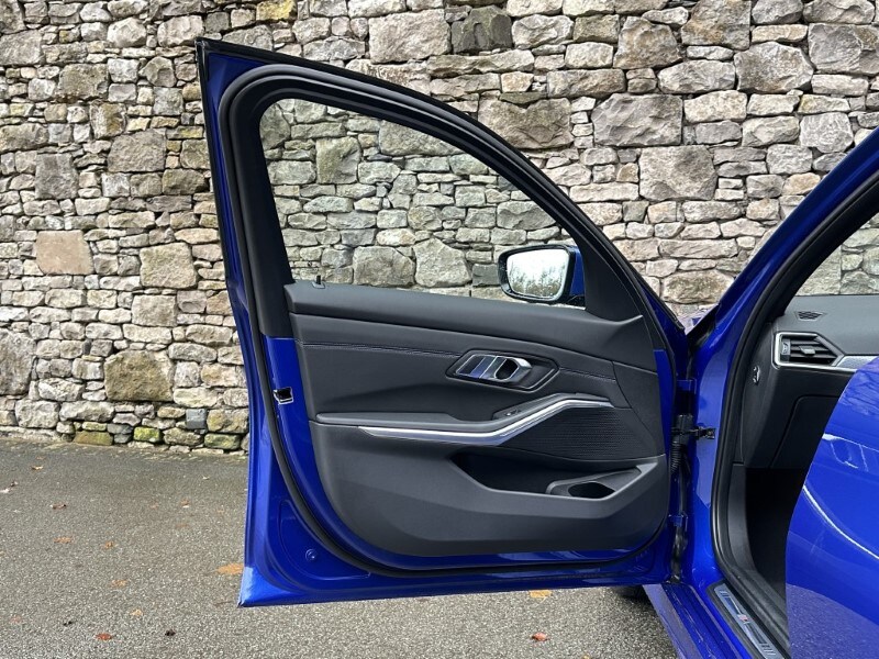 Used BMW 3 Series 2023 for sale - 76982116: Photo 28