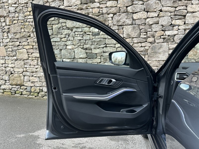 Used BMW 3 Series 2022 for sale - 77445784: Photo 31