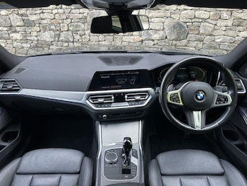 Used BMW 3 Series 2022 for sale - 78296496: Photo