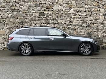 Used BMW 3 Series 2021 for sale - 78779052: Photo
