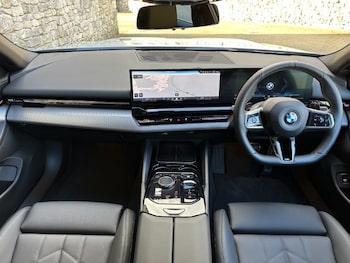Used BMW 5 Series 2023 for sale - 76981377: Photo