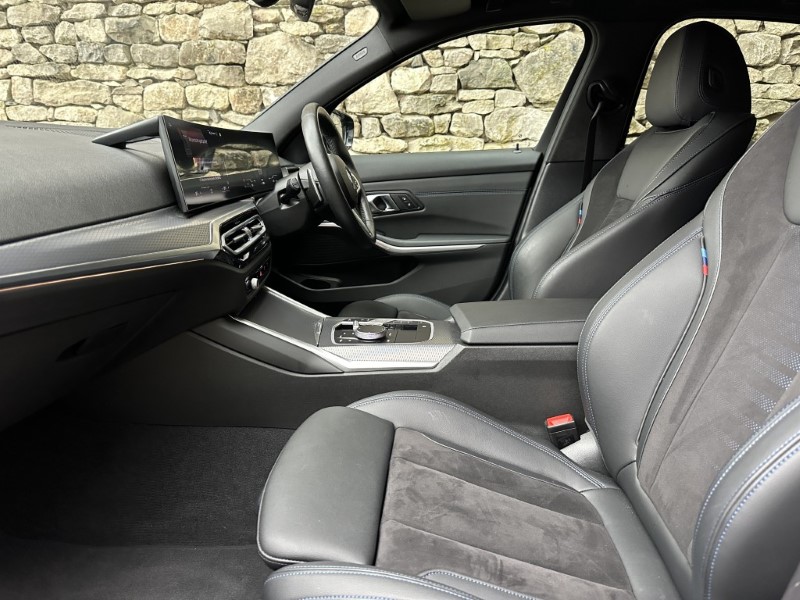 Used BMW 3 Series 2024 for sale - 77758756: Photo 32