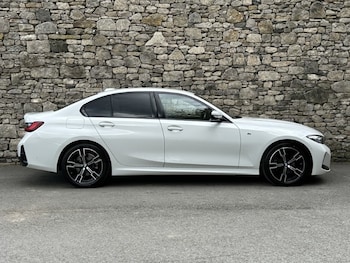 Used BMW 3 Series 2024 for sale - 78424150: Photo