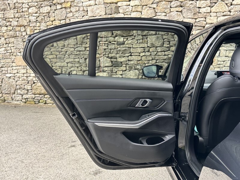 Used BMW 3 Series 2024 for sale - 76980974: Photo 44