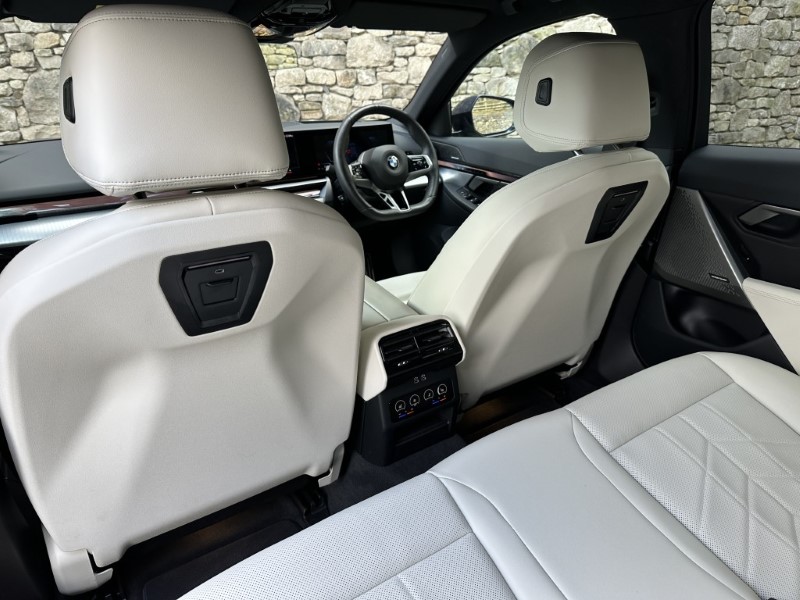 Used BMW 5 Series 2025 for sale - 77431325: Photo 43