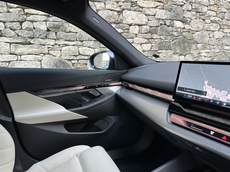 Used BMW 5 Series 2025 for sale - 77431325: Photo 59