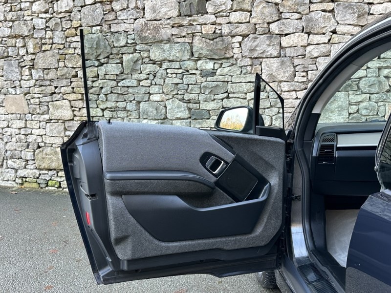 Used BMW i3 2018 for sale - 76982301: Photo 27