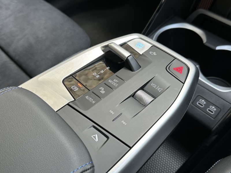 Used BMW iX2 2025 for sale - 77745985: Photo 10