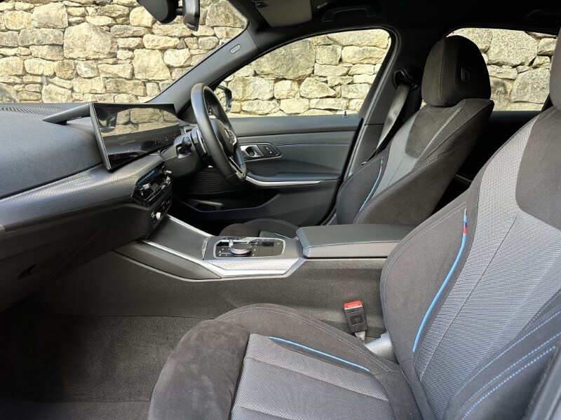 Used BMW 3 Series 2025 for sale - 76981350: Photo 30