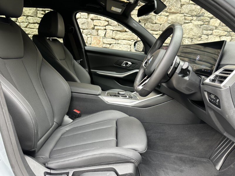 Used BMW 3 Series 2025 for sale - 76981103: Photo 11