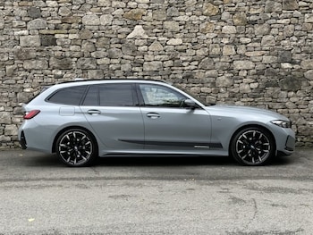 Used BMW 3 Series 2025 for sale - 76981103: Photo