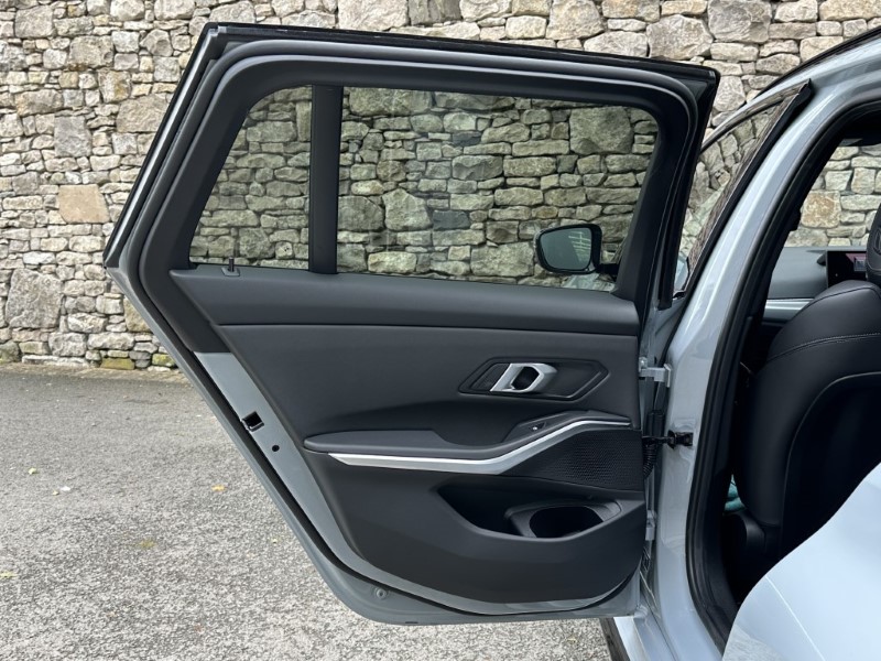 Used BMW 3 Series 2025 for sale - 76981103: Photo 45