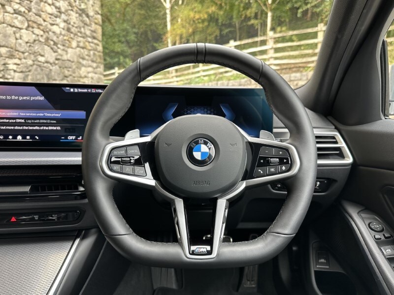 Used BMW 3 Series 2025 for sale - 76981103: Photo 5