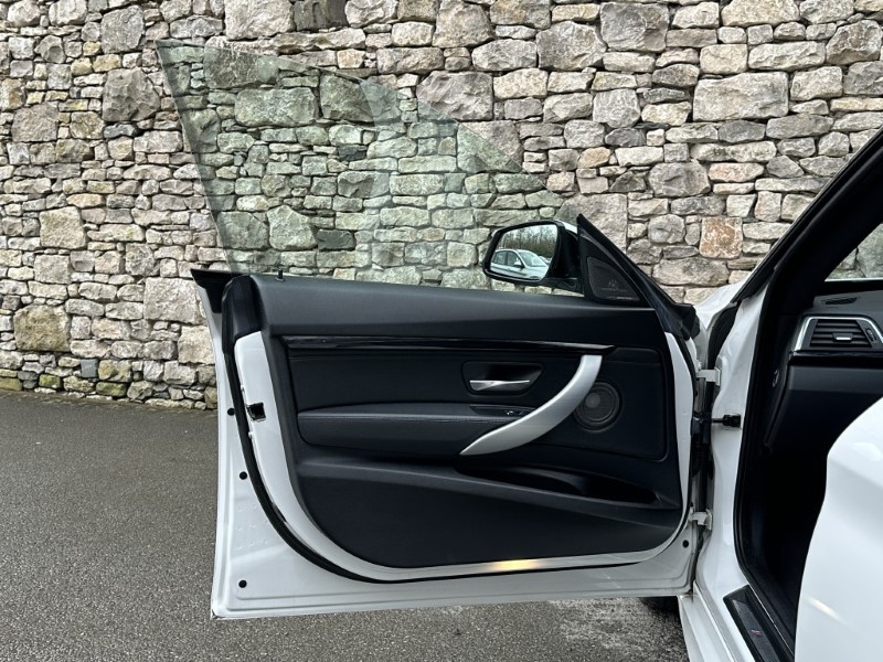 Used BMW 3 Series 2019 for sale - 77504445: Photo 30