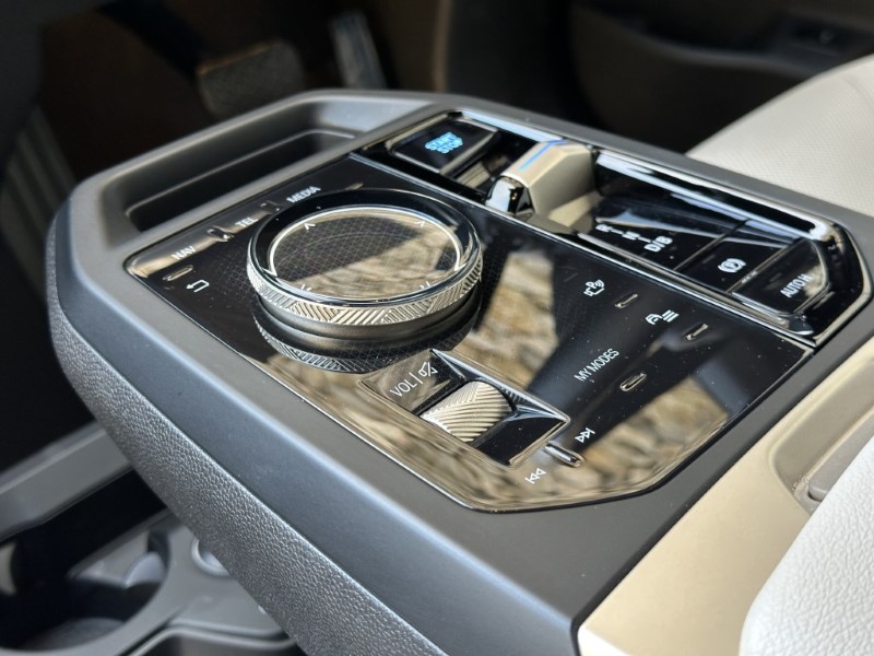 Used BMW iX 2023 for sale - 77934529: Photo 20