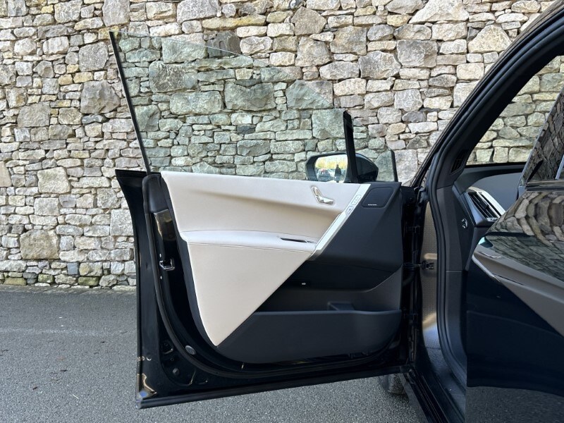 Used BMW iX 2023 for sale - 77934529: Photo 31