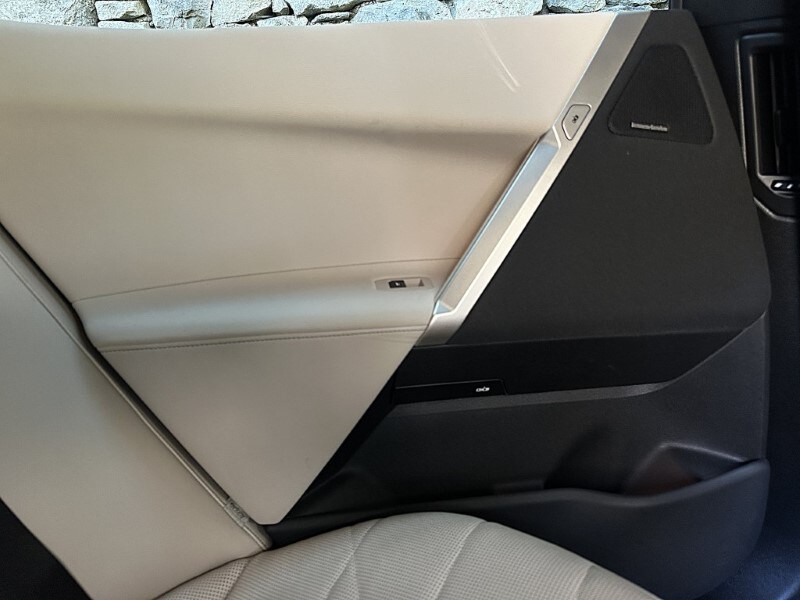 Used BMW iX 2023 for sale - 77934529: Photo 40