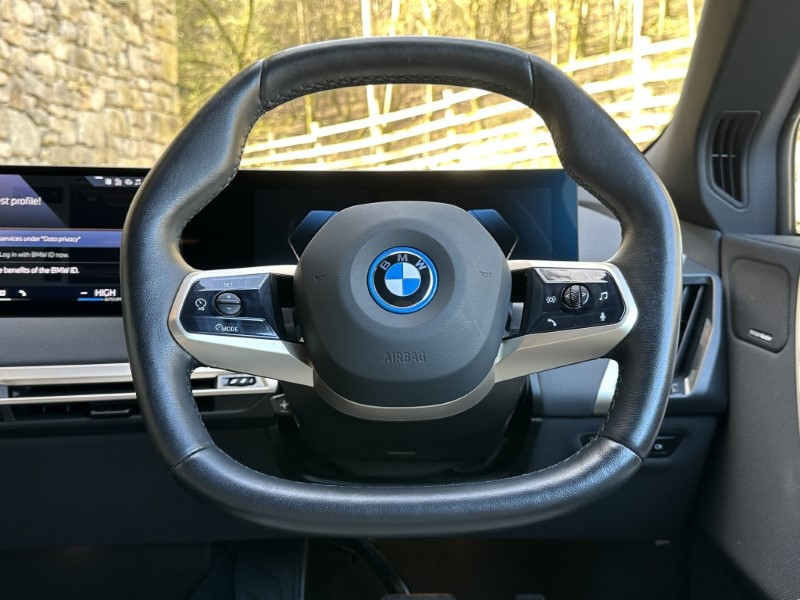 Used BMW iX 2023 for sale - 77934529: Photo 5