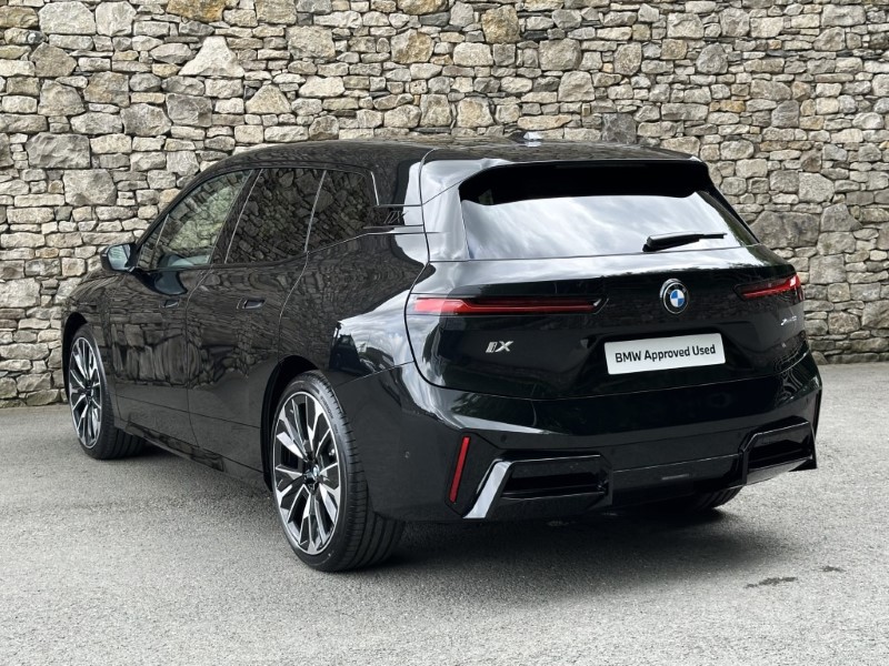 Used BMW iX 2025 for sale - 76981210: Photo 2