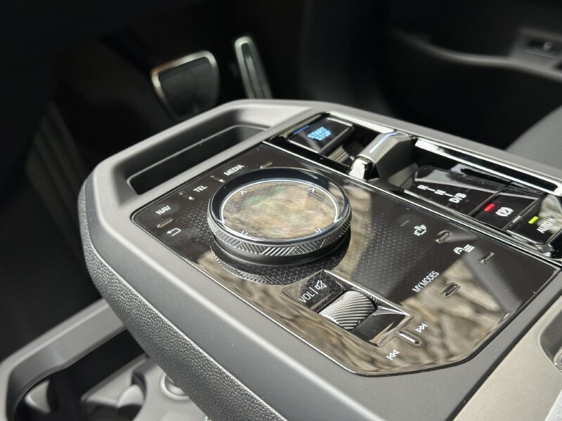 Used BMW iX 2025 for sale - 76981210: Photo 20