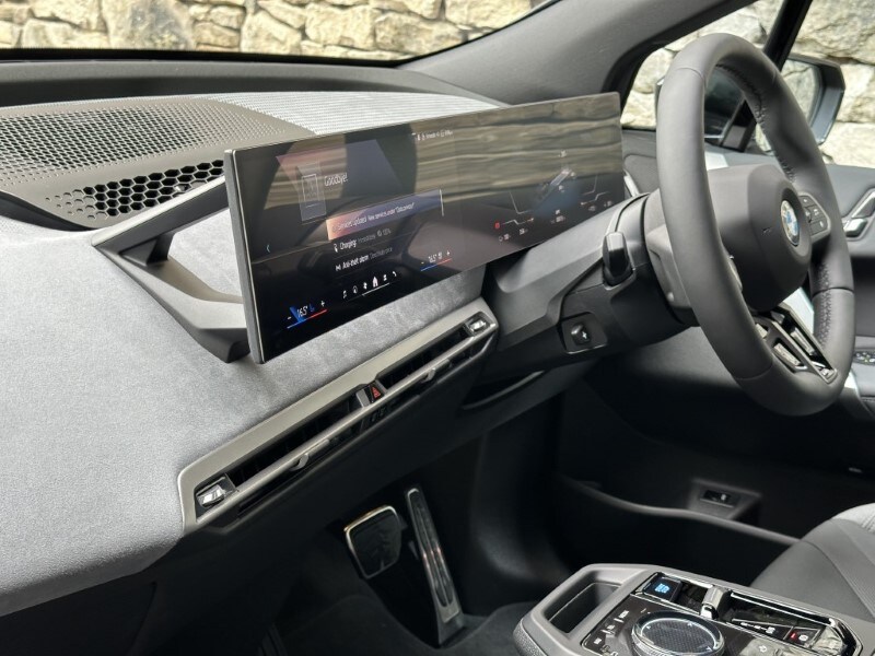 Used BMW iX 2025 for sale - 76981210: Photo 31