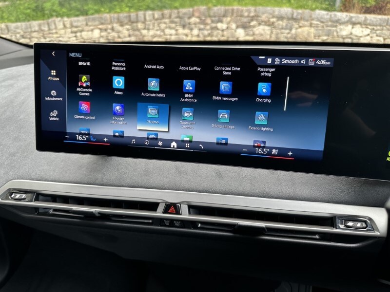 Used BMW iX 2025 for sale - 76981210: Photo 60