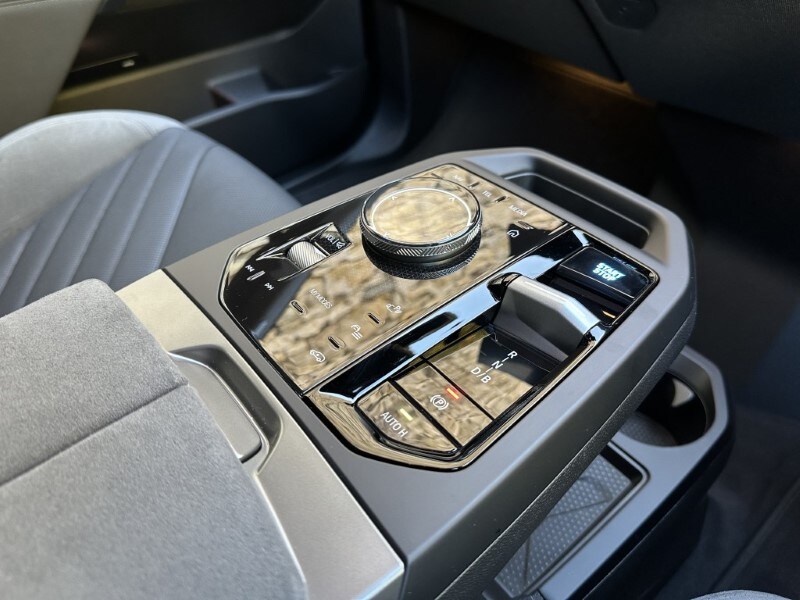 Used BMW iX 2025 for sale - 77461968: Photo 10