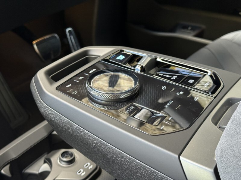 Used BMW iX 2025 for sale - 77461968: Photo 21