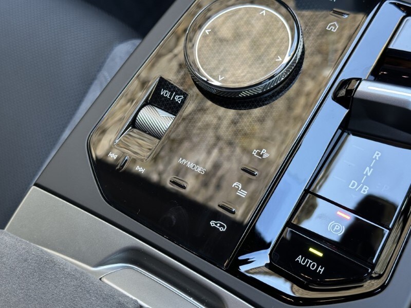 Used BMW iX 2025 for sale - 77461968: Photo 23
