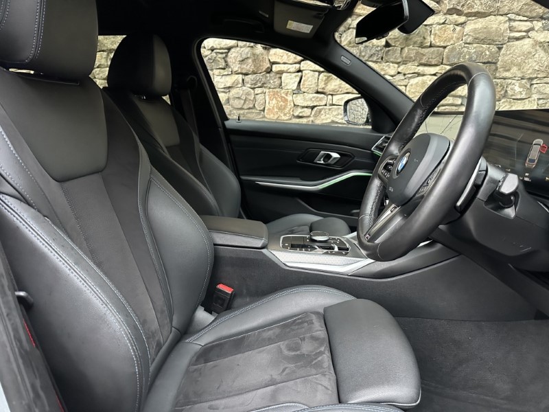 Used BMW 3 Series 2024 for sale - 77124113: Photo 11