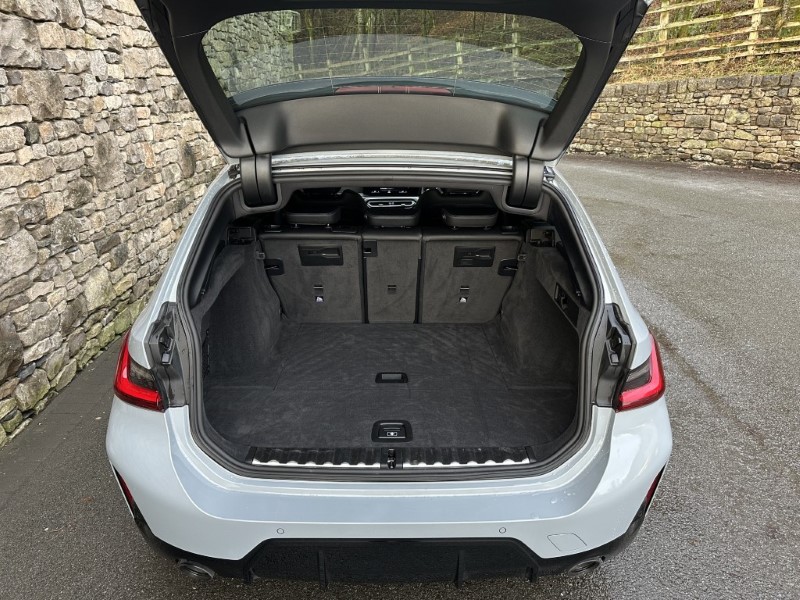 Used BMW 3 Series 2024 for sale - 77124113: Photo 13