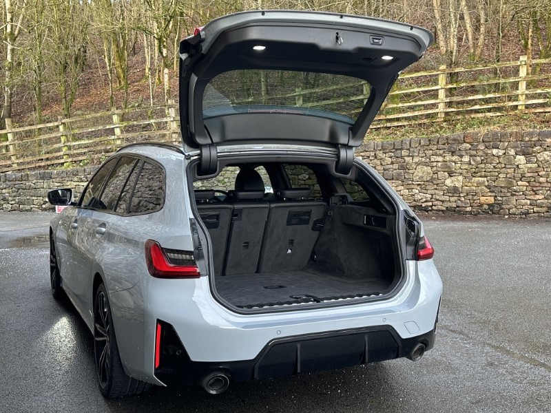 Used BMW 3 Series 2024 for sale - 77124113: Photo 44