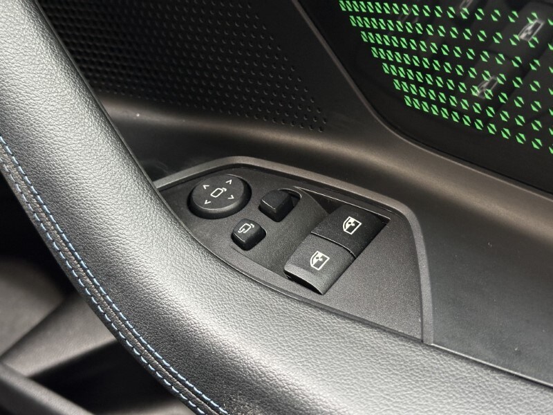 Used BMW 2 Series 2023 for sale - 77391854: Photo 72