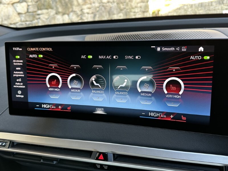 Used BMW iX 2022 for sale - 76982015: Photo 25