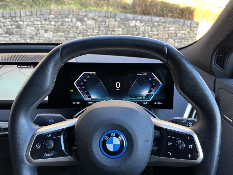 Used BMW iX 2022 for sale - 76982015: Photo 65